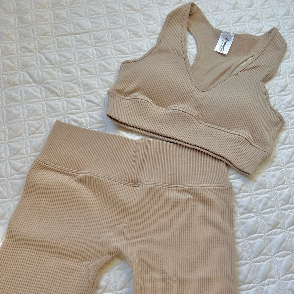Biker Shorts 2 pc ser Nude color